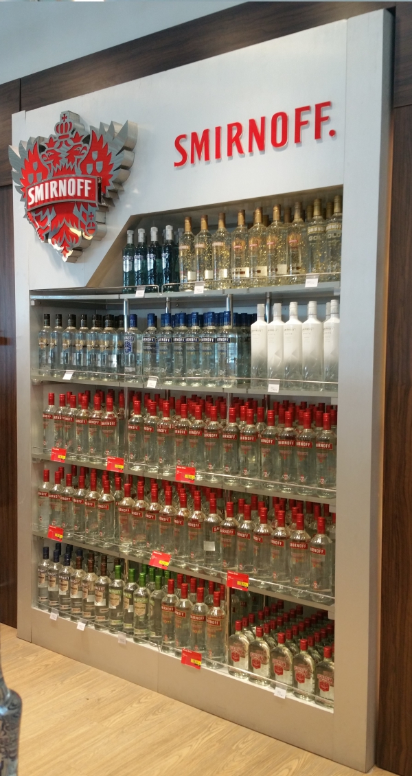 Smirnoff Vodka - Raf Tasarım Uygulama Çalışmamız