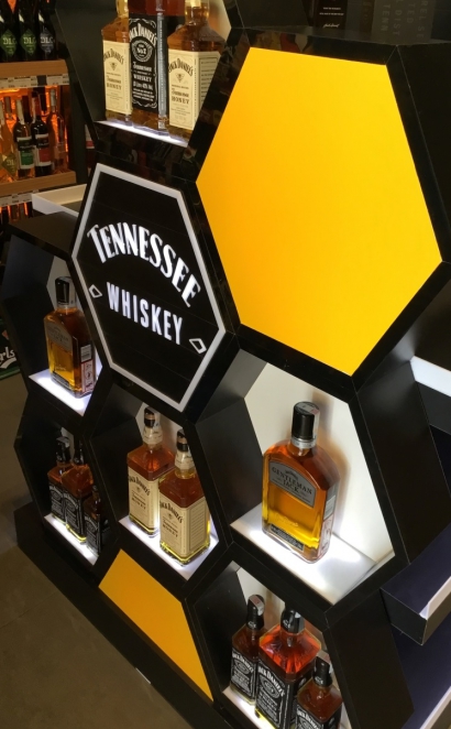 Jack Daniels - Orta Alan Teşhir Stant Uygulaması